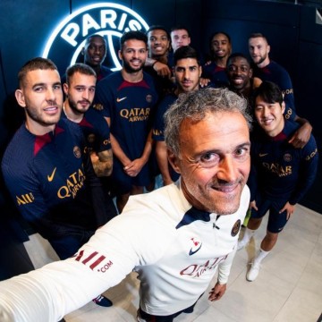 ag真人平台-21岁巴尔科拉成为巴黎新宠，姆巴佩也给他让路？